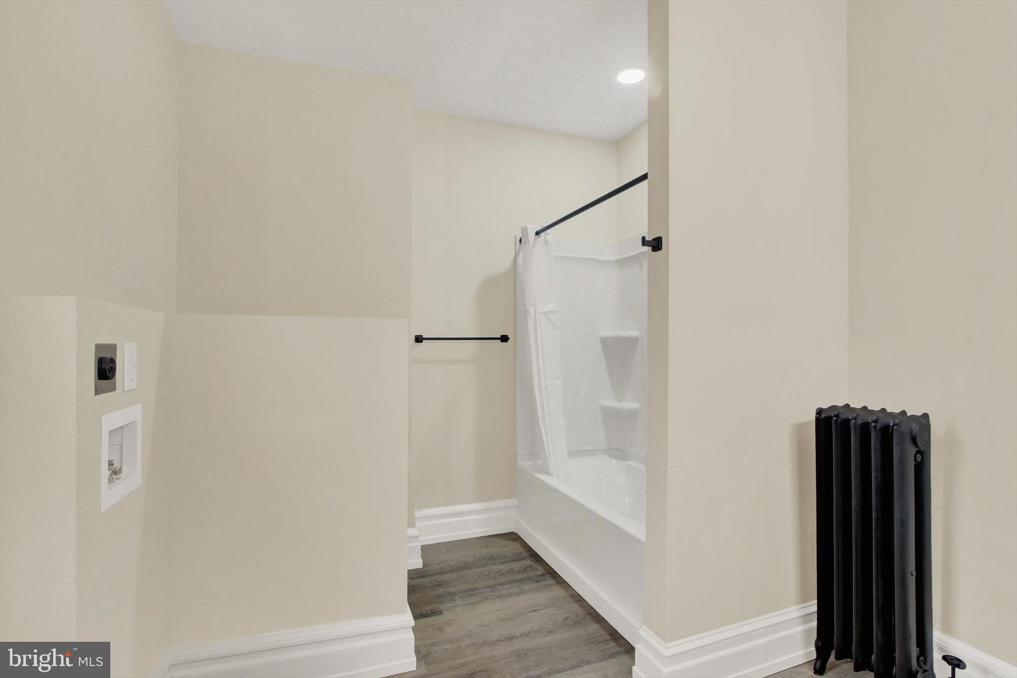 551 York Street Hanover, PA 17331 - Photo 21 of 24 a bathroom with a shower