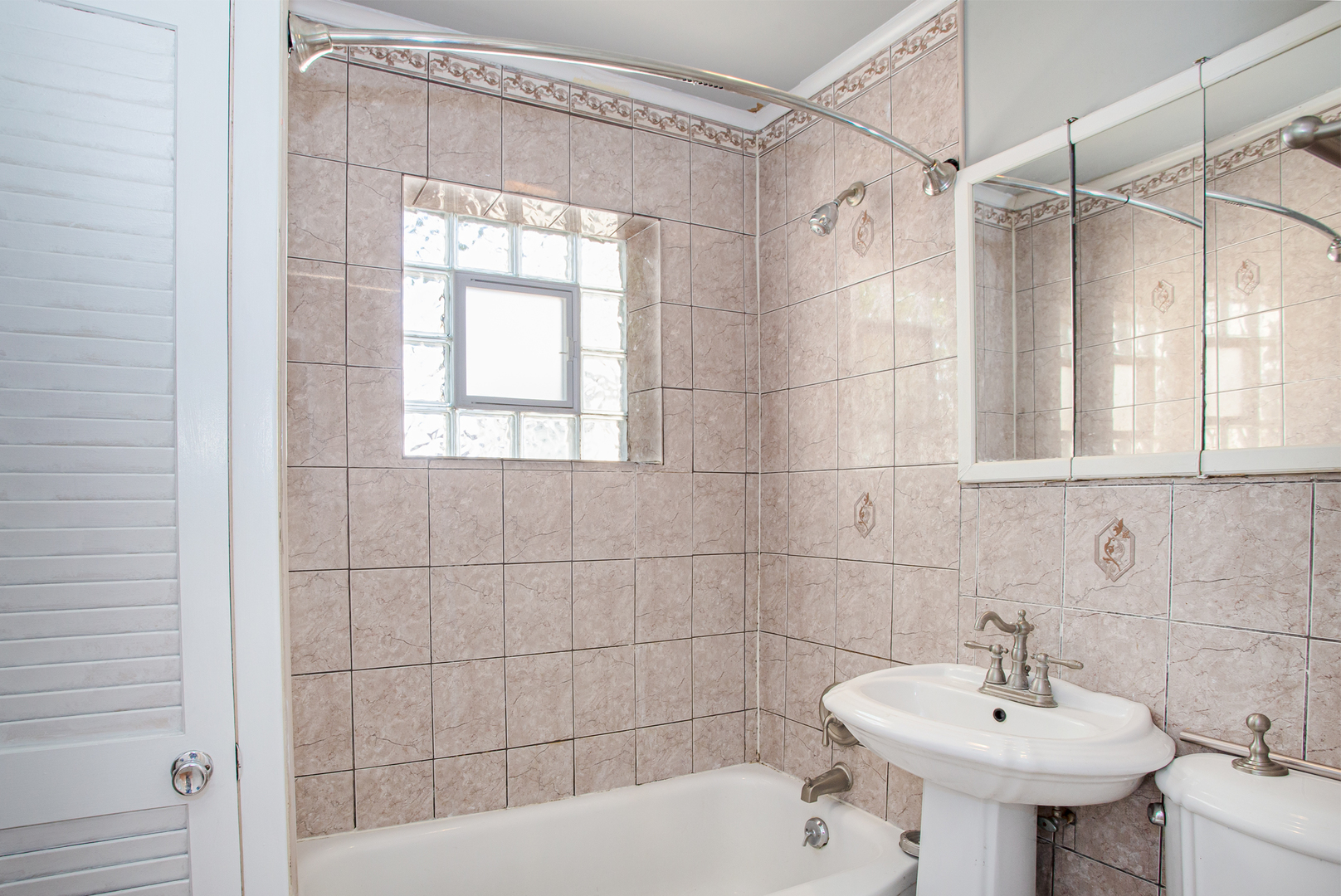 2308 Elm Street River Grove, IL 60171 - Photo 9 of 14