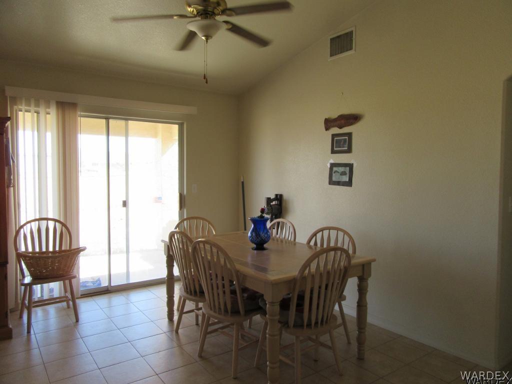 3372 Heber Road Golden Valley, AZ 86413 - Photo 5 of 34 Dining area