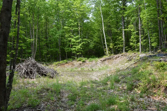 $117,000 | 14 Ira Mountain Road, Kingfield, ME 04947