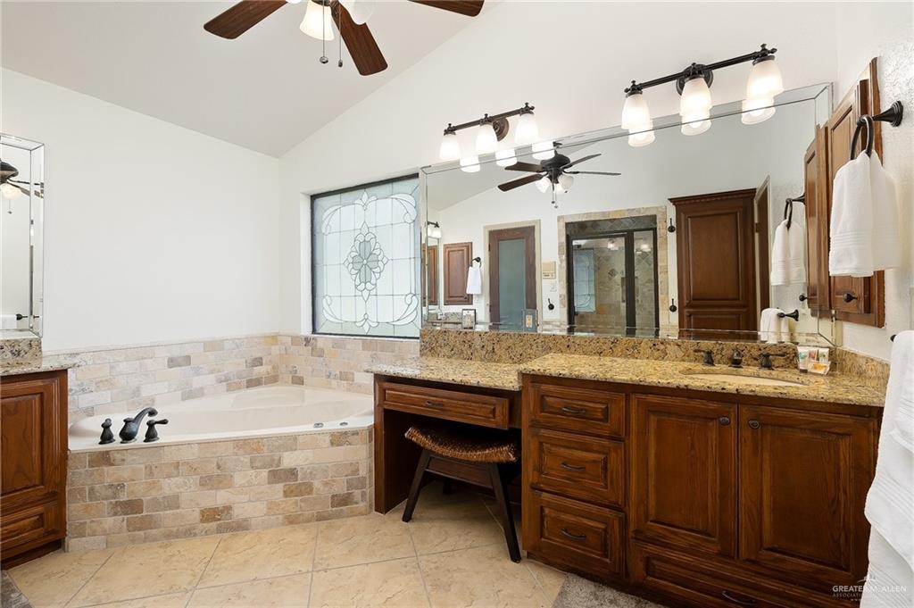 812 Rio Grande Drive Mission, TX 78572 - Photo 19 of 26