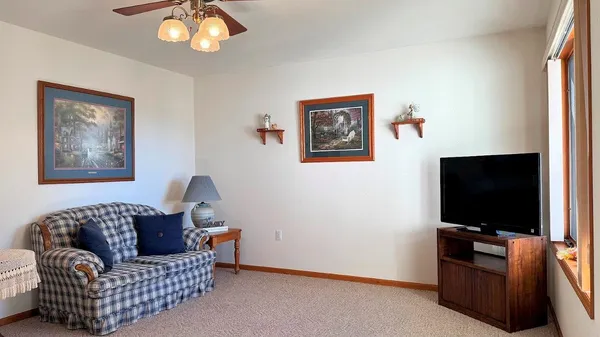 $272,500 | 1559 North Dewey Avenue, Reedsburg, WI 53959