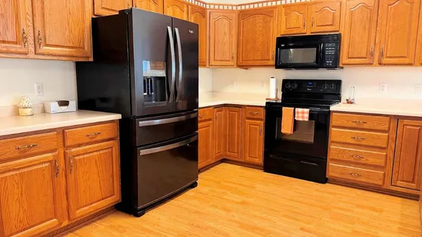 $272,500 | 1559 North Dewey Avenue, Reedsburg, WI 53959
