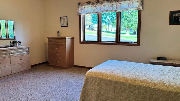 $280,000 | 1559 North Dewey Avenue, Reedsburg, WI 53959