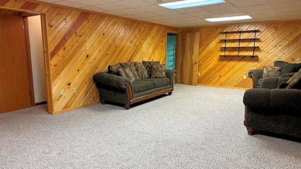 $280,000 | 1559 North Dewey Avenue, Reedsburg, WI 53959