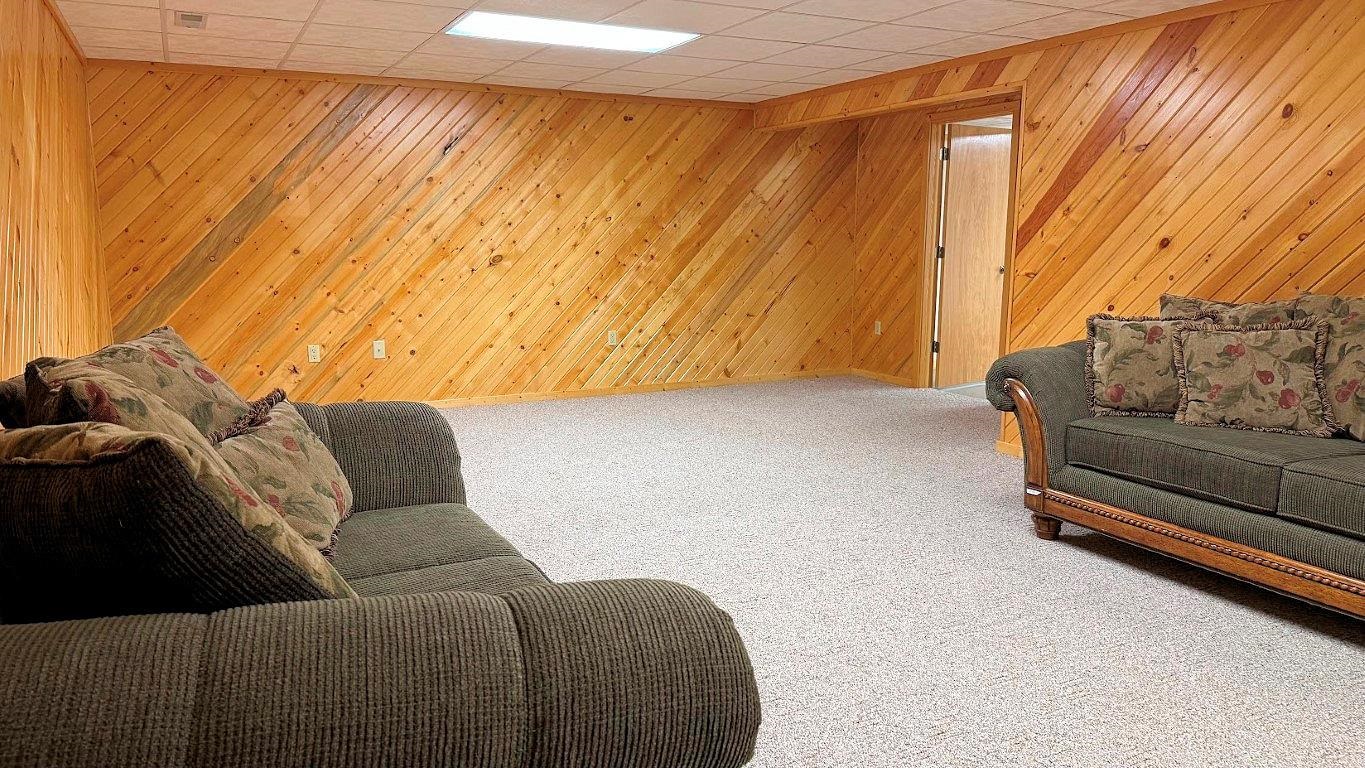 1559 North Dewey Avenue Reedsburg, WI 53959 - Photo 39 of 58