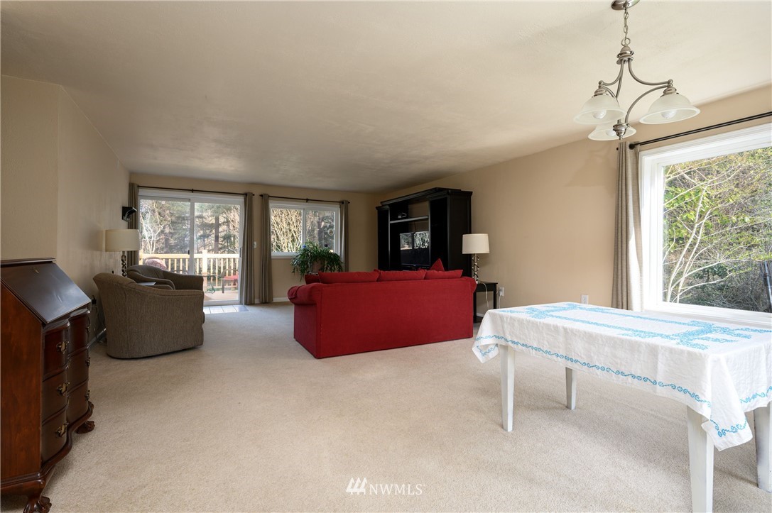 6227 Spradley Road Anacortes, WA 98221 - Photo 5 of 33 Gallery Image 5