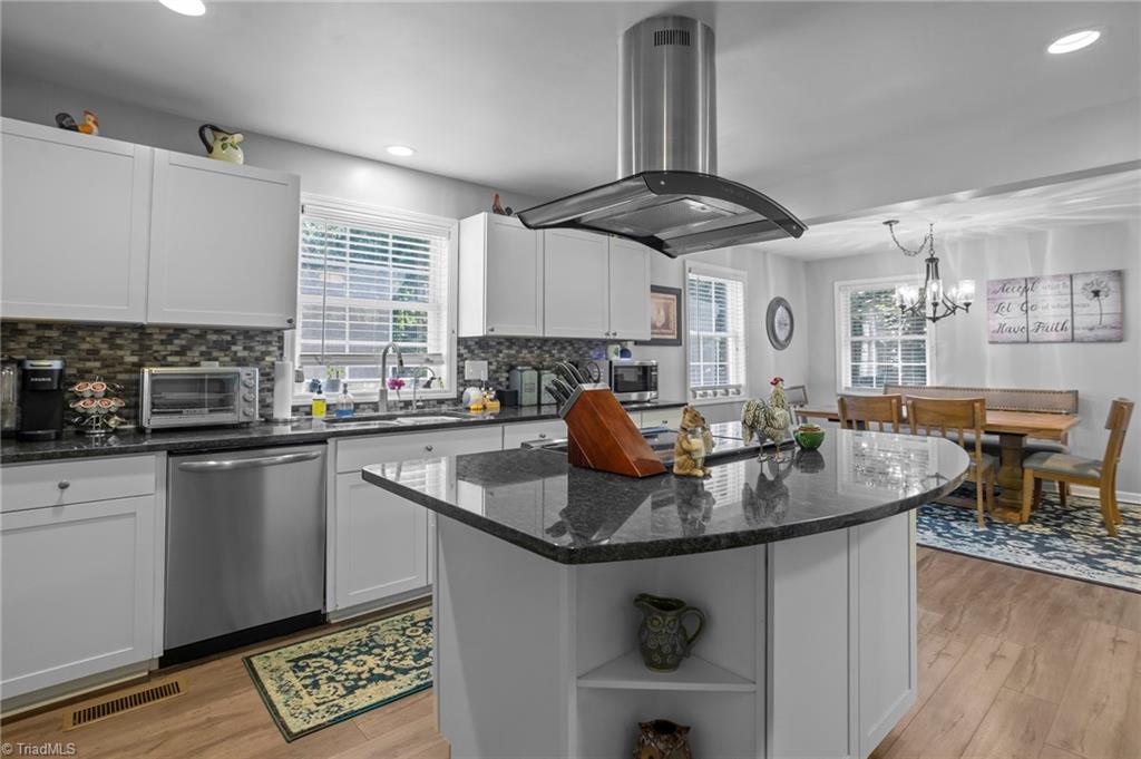 9201 Warren Road Kernersville, NC 27284 - Photo 19 of 50