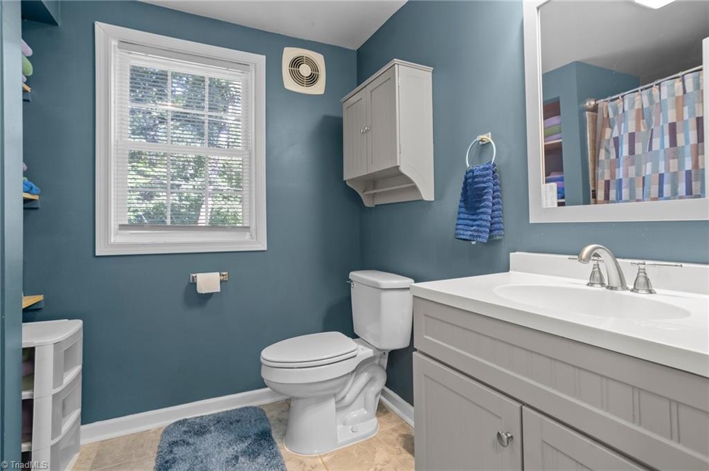 9201 Warren Road Kernersville, NC 27284 - Photo 20 of 50