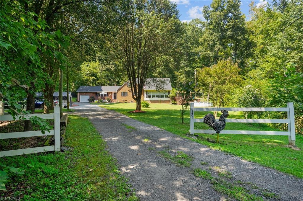 9201 Warren Road Kernersville, NC 27284 - Photo 2 of 50
