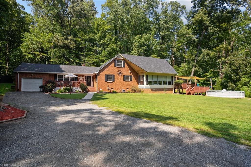 9201 Warren Road Kernersville, NC 27284 - Photo 3 of 50