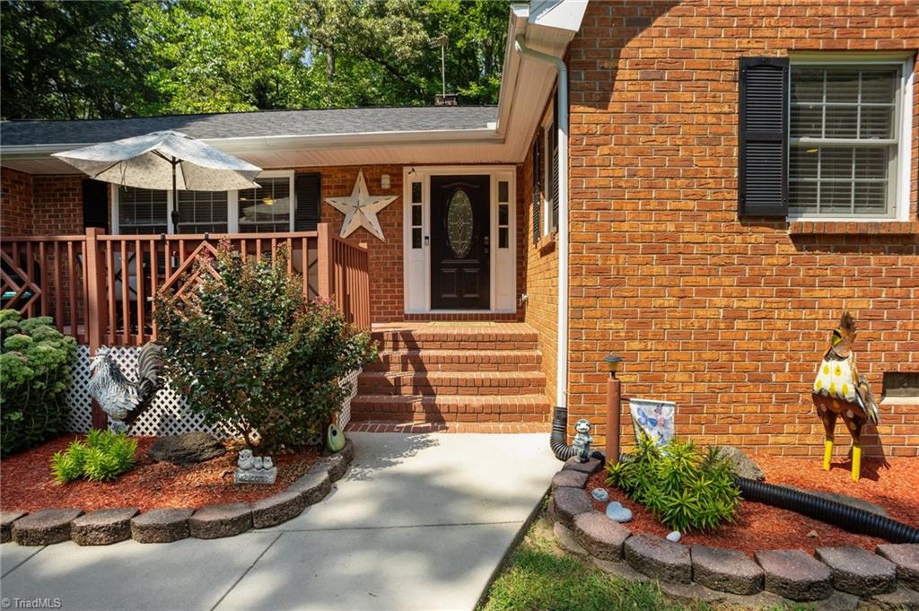 9201 Warren Road Kernersville, NC 27284 - Photo 5 of 50