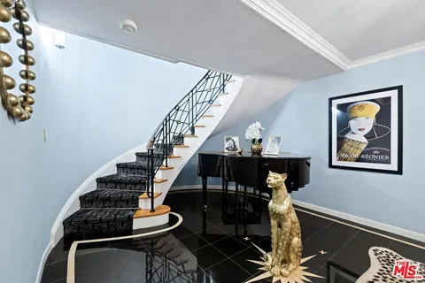 a view of entryway and workspace