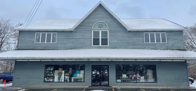 $1,300 | 2058 B College, Elmira, NY 14905