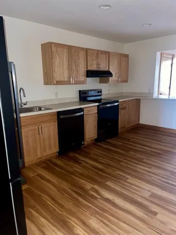 $1,250 | 2058 B College, Elmira, NY 14905