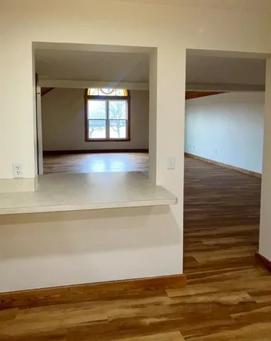 $1,250 | 2058 B College, Elmira, NY 14905