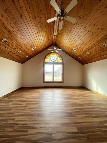 $1,250 | 2058 B College, Elmira, NY 14905