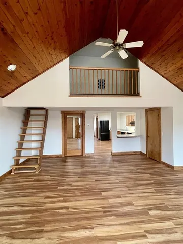 $1,250 | 2058 B College, Elmira, NY 14905