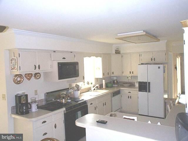 4332 Crestview Road Harrisburg, PA 17112 - Photo 5 of 9 Gallery Image 5
