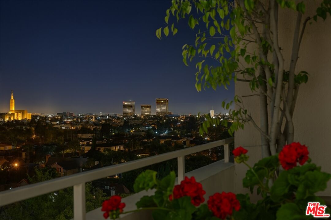 1333 South Beverly Glen Boulevard, Unit 904 Los Angeles, CA 90024 - Photo 26 of 32