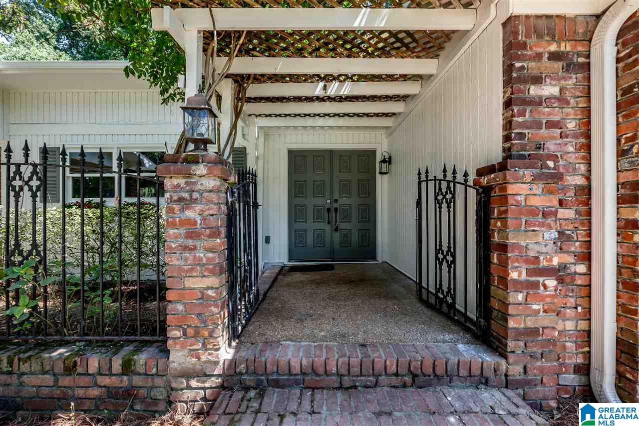 2430 Titonka Road Birmingham, AL 35244 - Photo 3 of 26