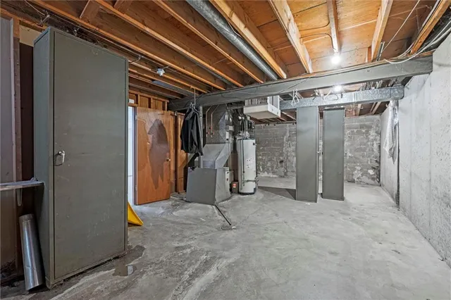 $217,000 | 8819 East 61st Street, Raytown, MO 64133