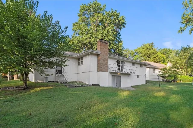 $217,000 | 8819 East 61st Street, Raytown, MO 64133