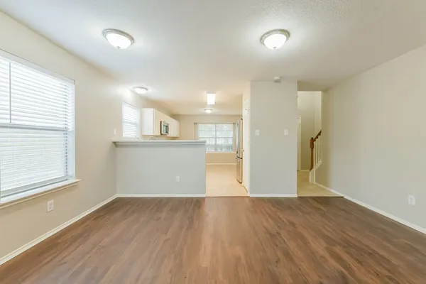 $2,050 | 6030 Northwest Creek Circle, Houston, TX 77086