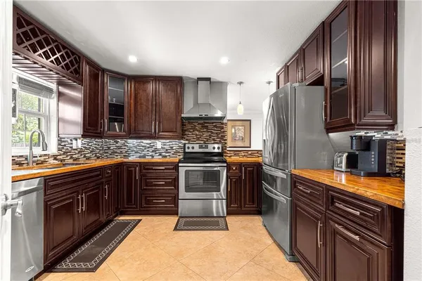 $2,400 | 126 Southeast 41st Avenue, Ocala, FL 34471