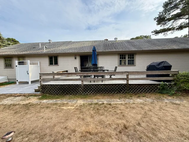 $2,100 | 70 Poinsettia Drive, South Yarmouth, MA 02664