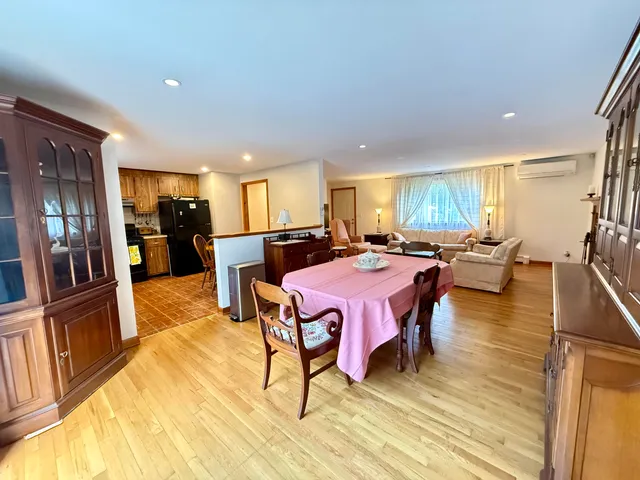 $2,100 | 70 Poinsettia Drive, South Yarmouth, MA 02664