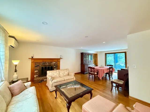 $2,100 | 70 Poinsettia Drive, South Yarmouth, MA 02664