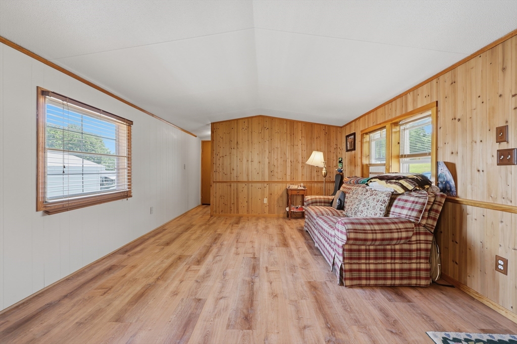 83 Clark Road, Unit 22 Shirley, MA 01464 - Photo 5 of 33 Gallery Image 5