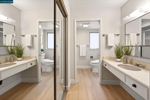 $578,800 | 3410 Tice Creek Drive, Unit 2, Walnut Creek, CA 94595