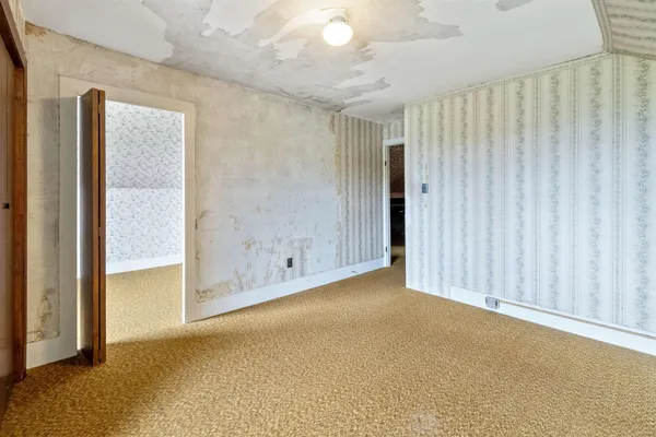 $195,000 | 560 River Road, Berkshire, VT 05447