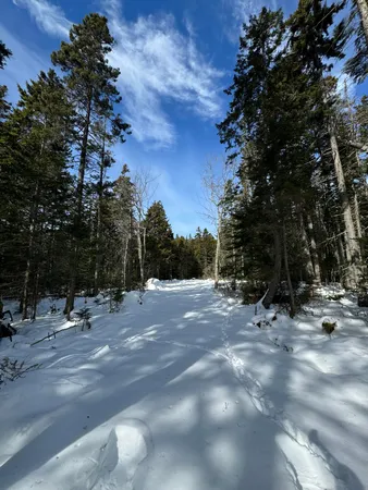 $98,000 | 12 Jamestown Road, Vinalhaven, ME 04863