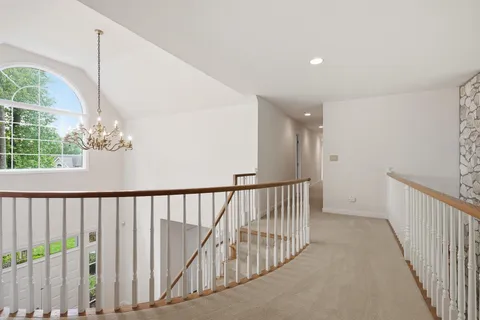 $1,100,000 | 206 Vernet Drive, Hockessin, DE 19707