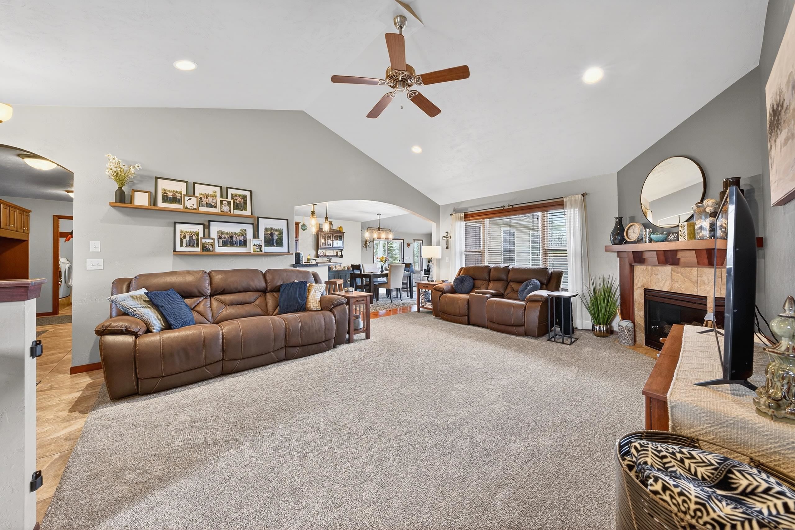 W7122 Hillview Road Greenville, WI 54942 - Photo 17 of 50