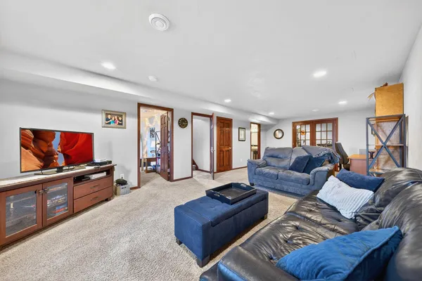 $689,000 | W7122 Hillview Road, Greenville, WI 54942