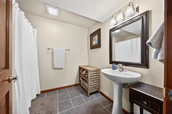 $689,000 | W7122 Hillview Road, Greenville, WI 54942