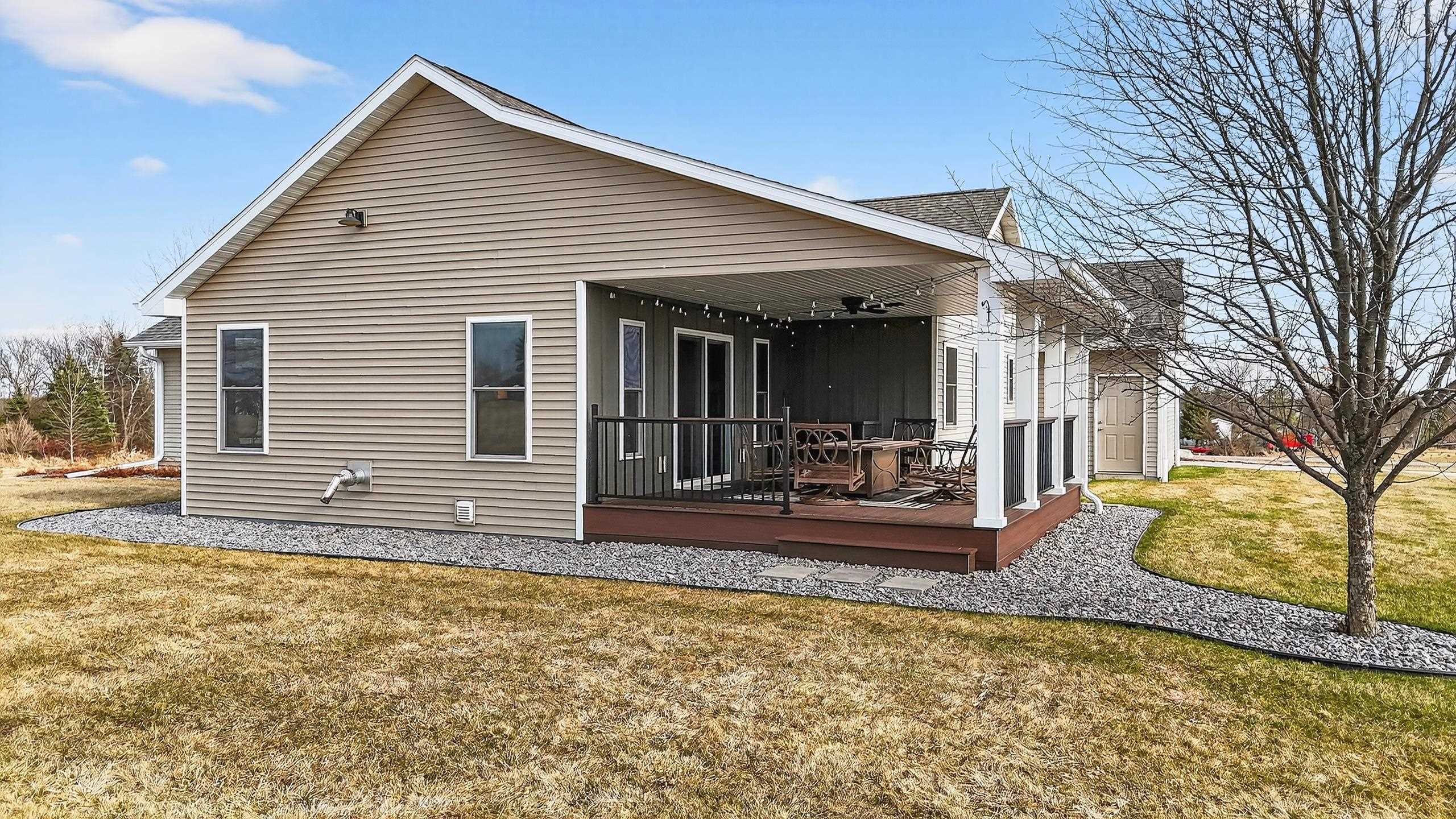 W7122 Hillview Road Greenville, WI 54942 - Photo 7 of 50