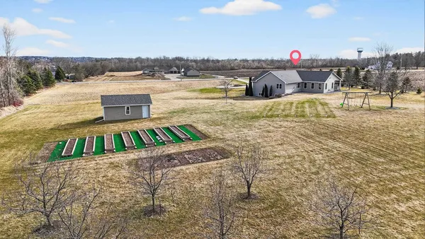 $689,000 | W7122 Hillview Road, Greenville, WI 54942