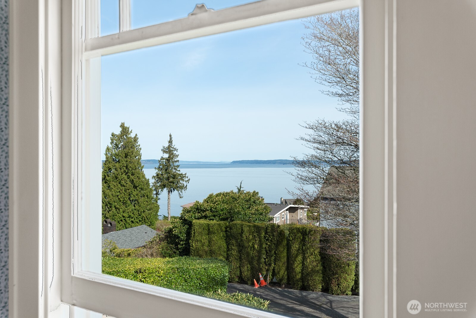 4436 Seahurst Avenue Everett, WA 98203 - Photo 24 of 40