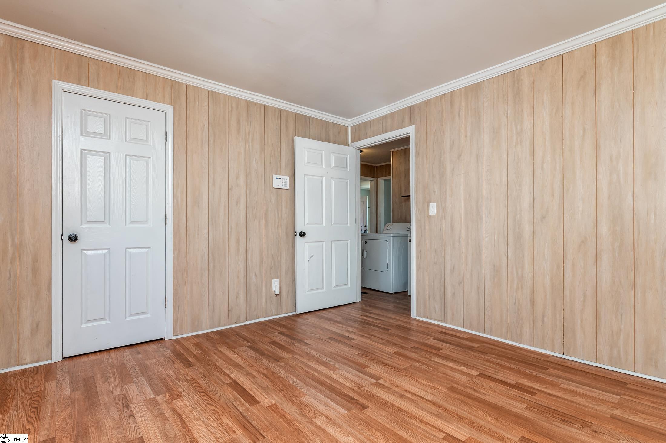 210 Pendleton Road Greenville, SC 29611 - Photo 14 of 26