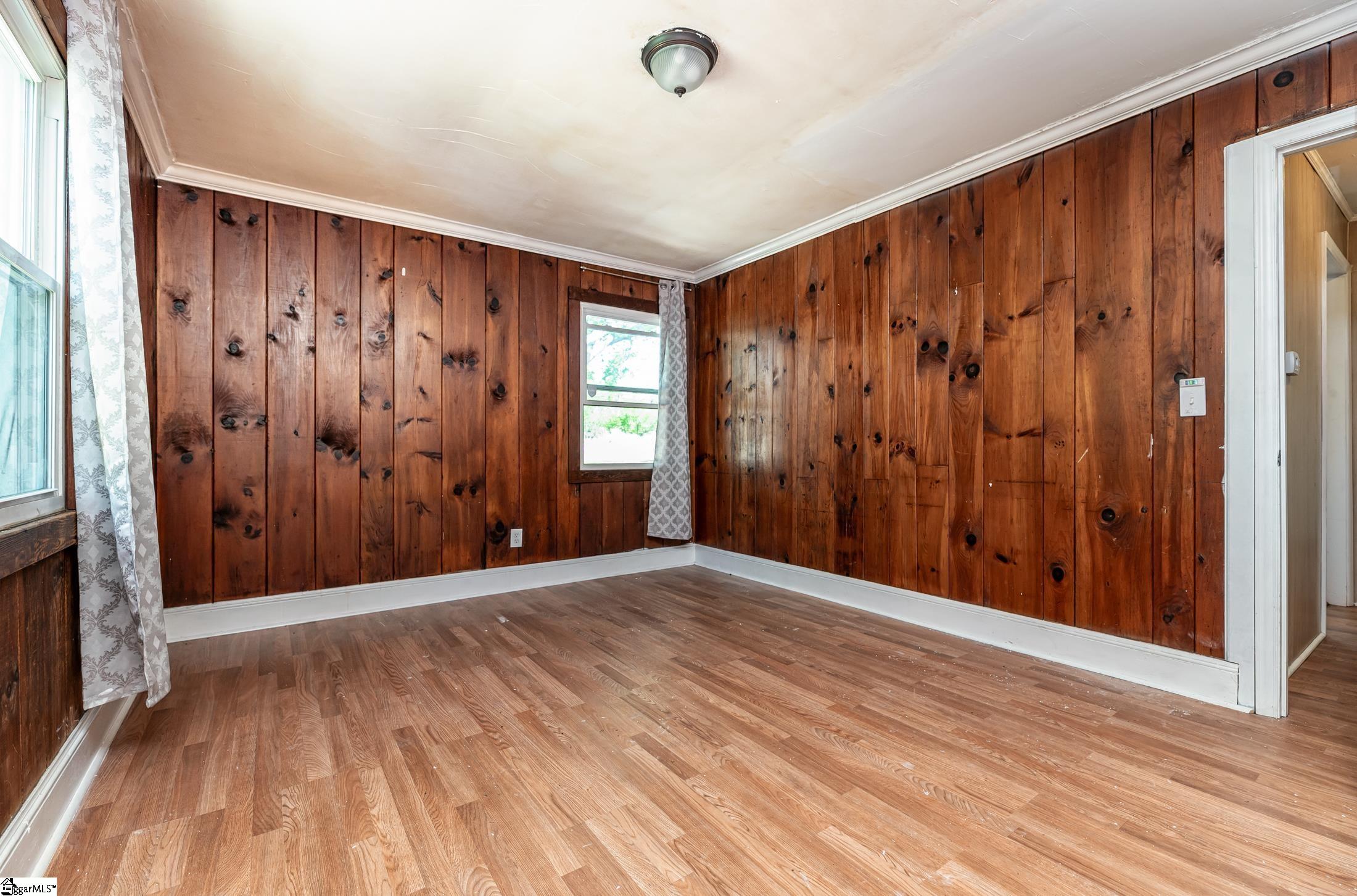 210 Pendleton Road Greenville, SC 29611 - Photo 17 of 26