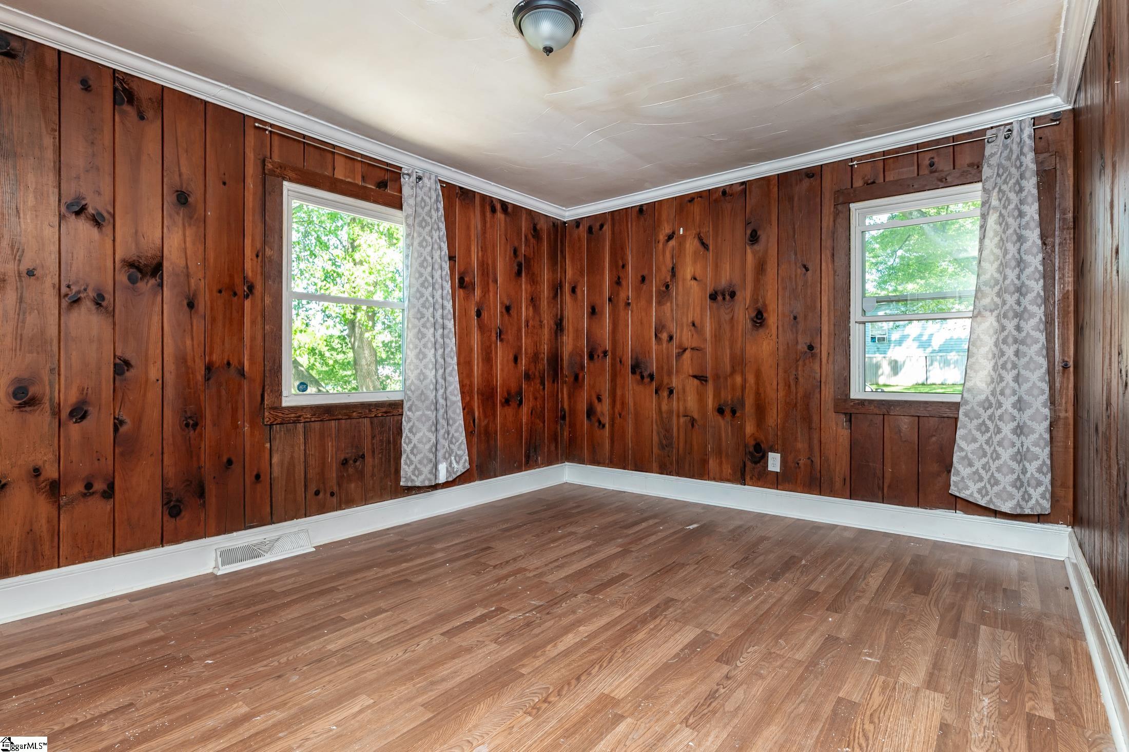 210 Pendleton Road Greenville, SC 29611 - Photo 19 of 26