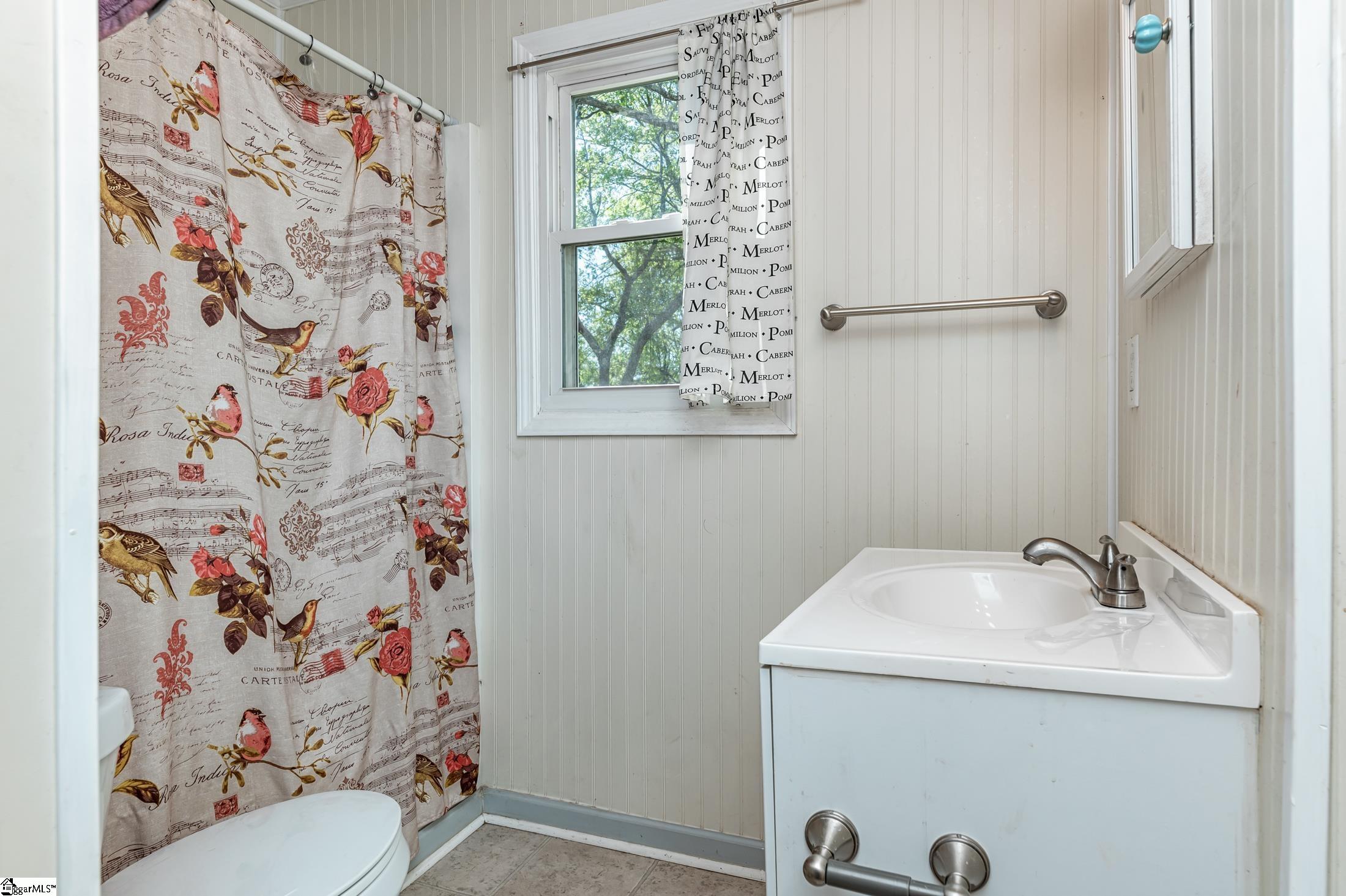 210 Pendleton Road Greenville, SC 29611 - Photo 20 of 26