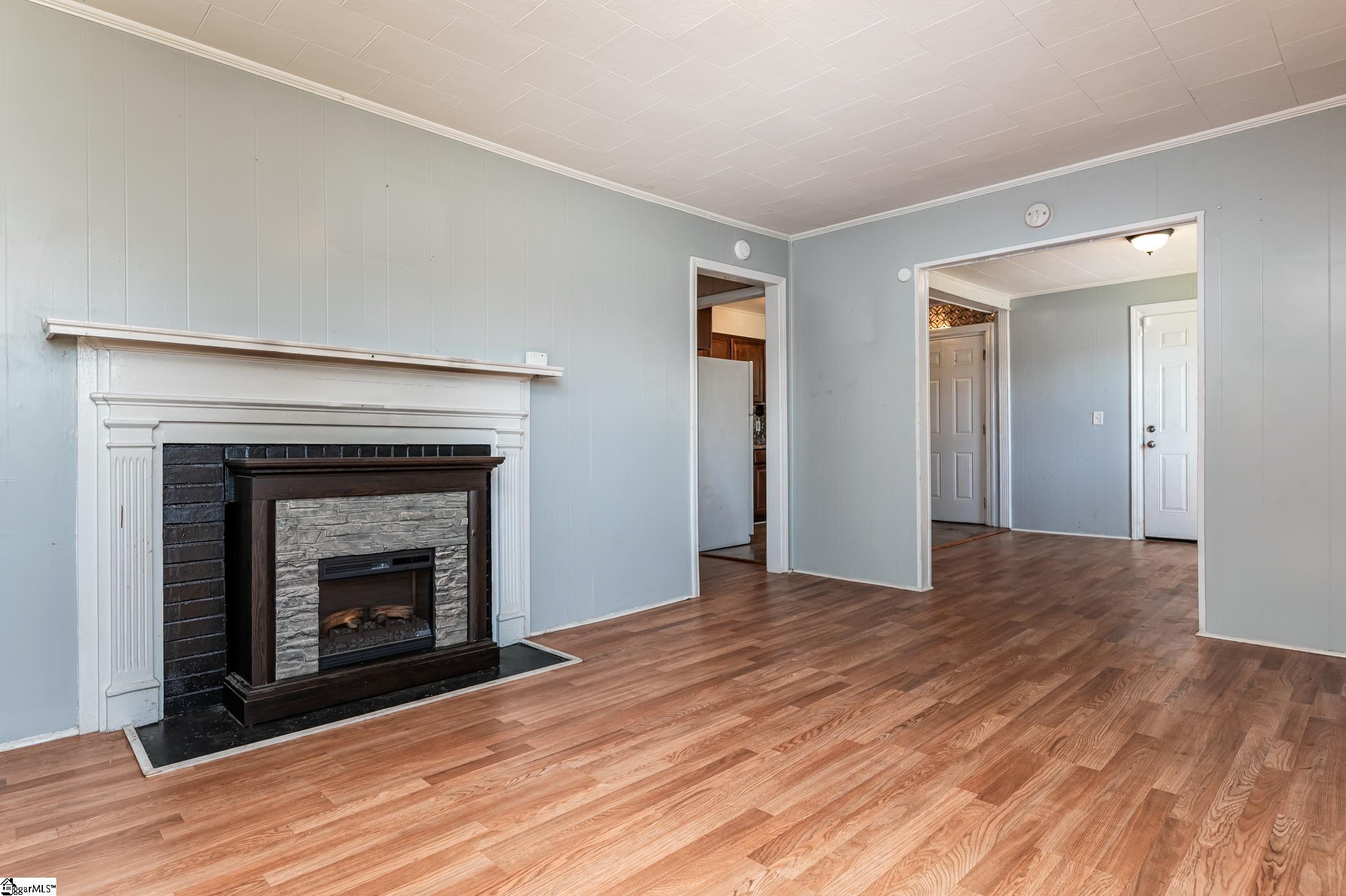 210 Pendleton Road Greenville, SC 29611 - Photo 6 of 26