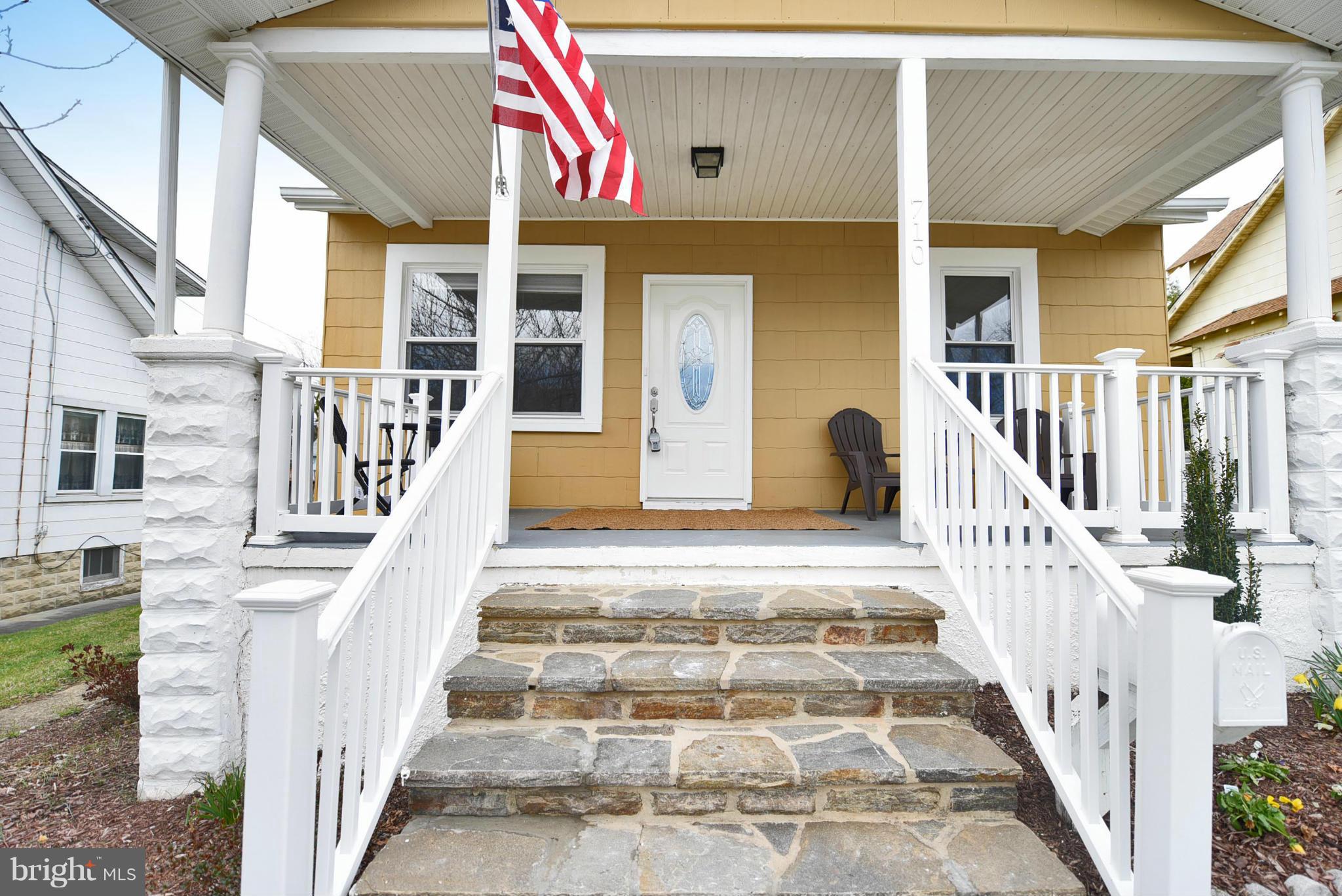 710 Elmwood Road Baltimore, MD 21206 - Photo 27 of 30 a view of an entryway