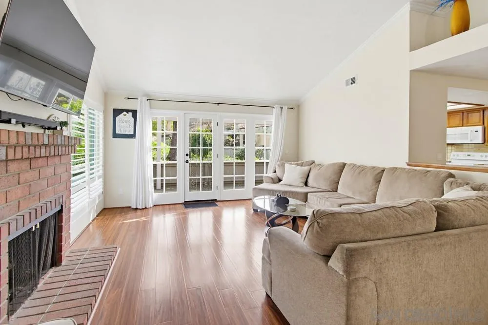 5571 Adobe Falls Road, Unit D San Diego, CA 92120 - Photo 17 of 60